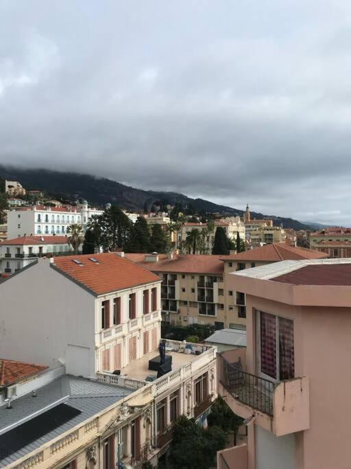Lumineux Studio Sous Les Toits De Menton Buitenkant foto