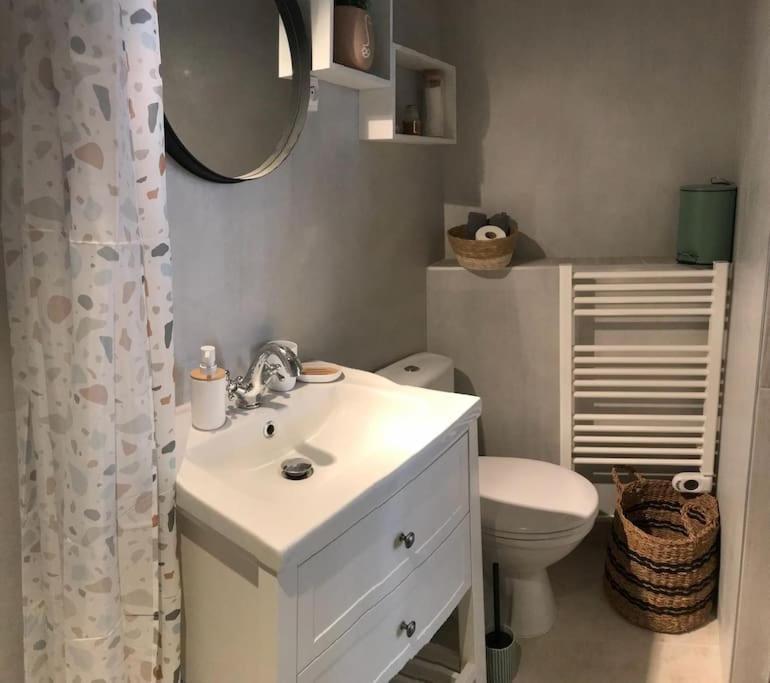 Lumineux Studio Sous Les Toits De Menton Buitenkant foto